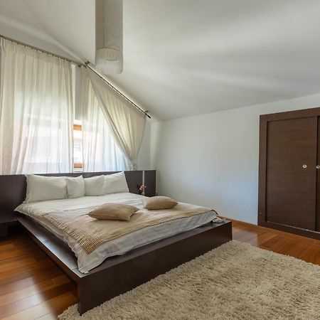 Vila Etiquette Predeal Exterior photo